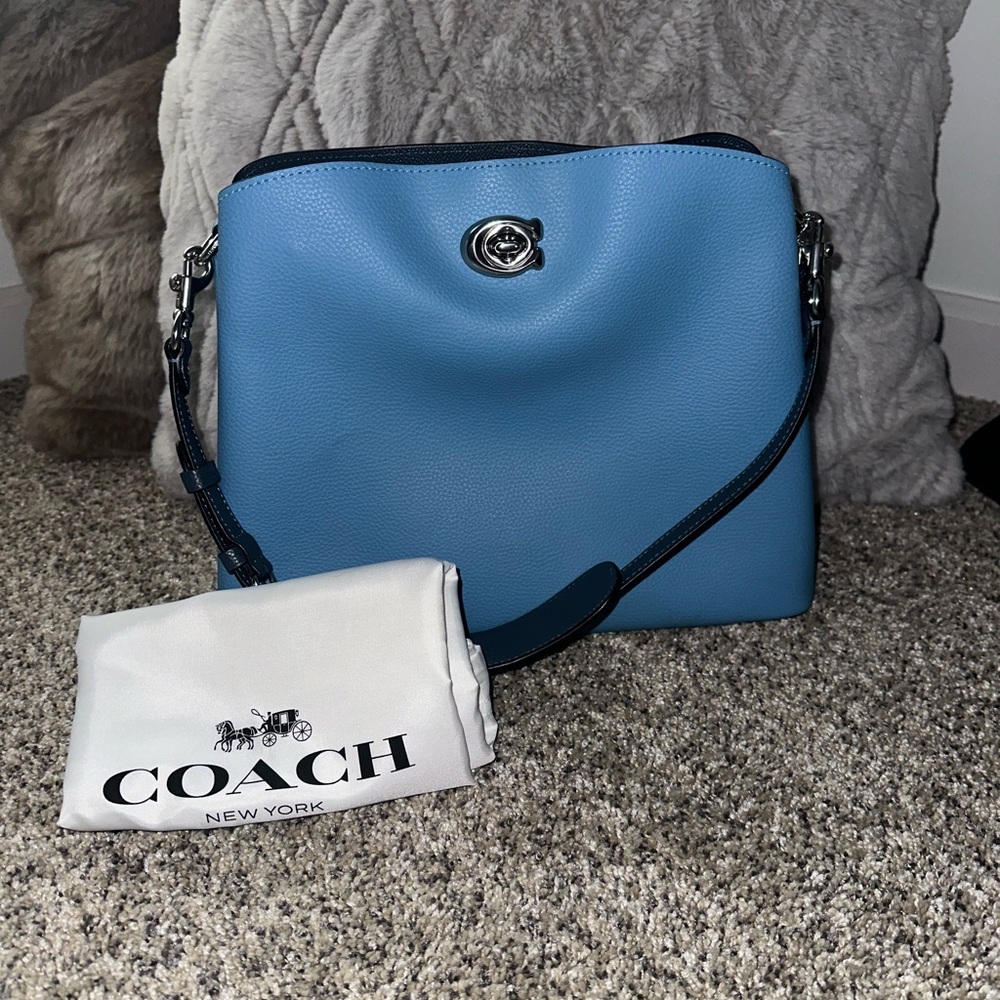 Coach Willow Bucket